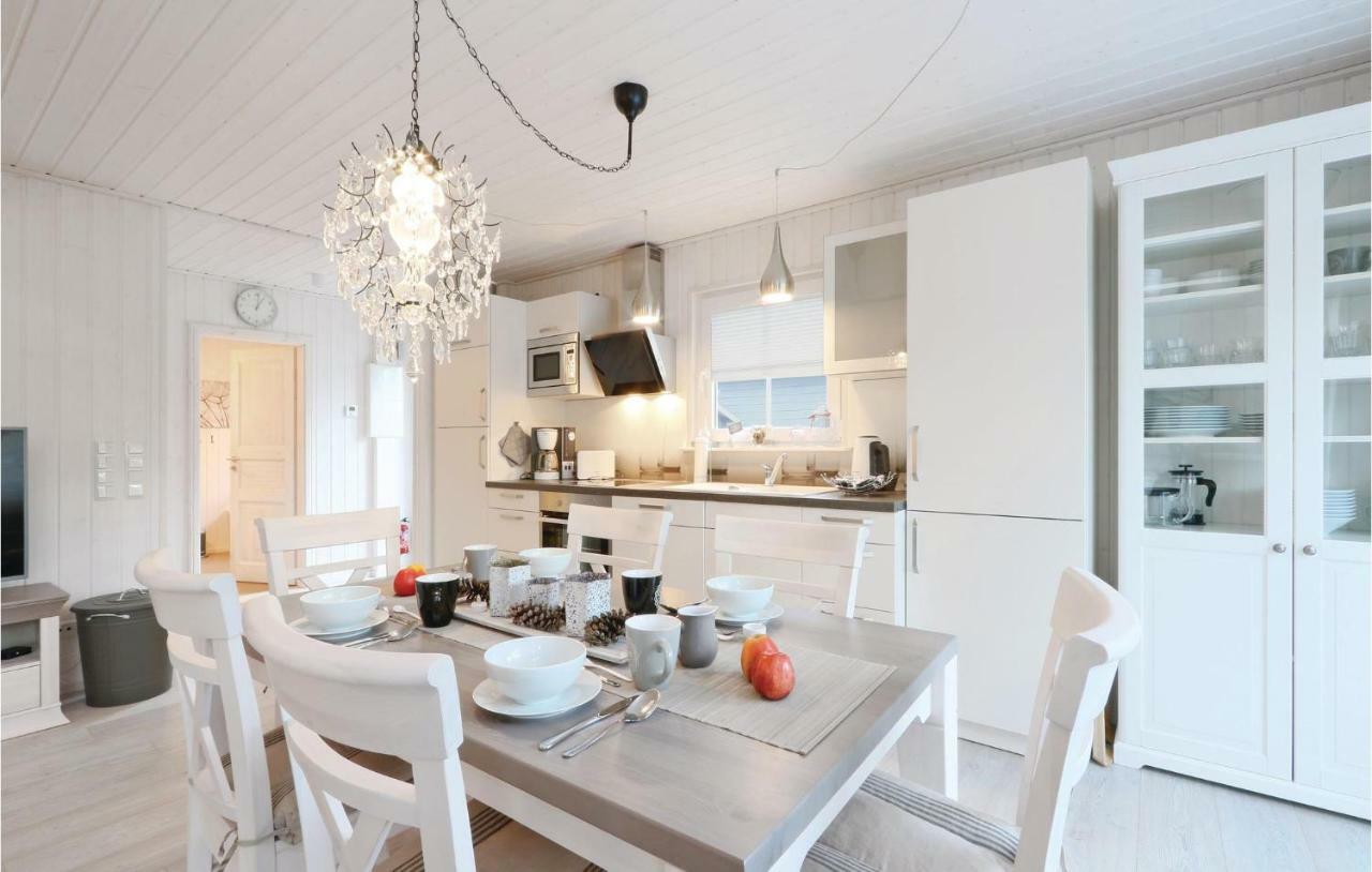 2 Bedroom Lovely Home In Zerpenschleuse Extérieur photo